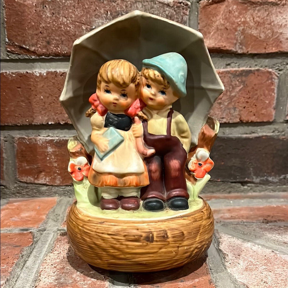 Vintage Ceramic Musical Figurine of Boy and Girl with Umbrella